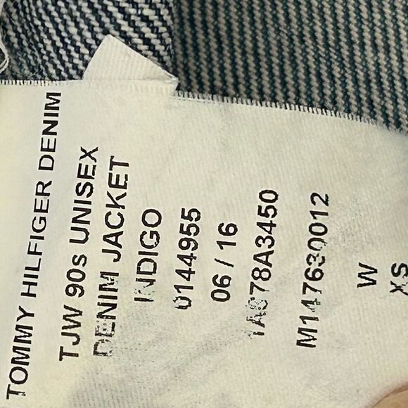 Vintage Tommy Hilfiger Blue Denim Jacket with Red and White Logo - Picture 11 of 16